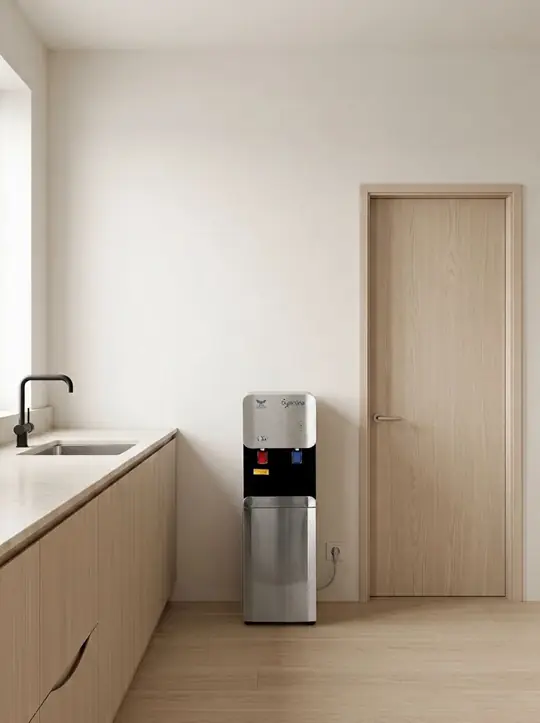 Dispenser Hydroline de pie en una cocina minimalista